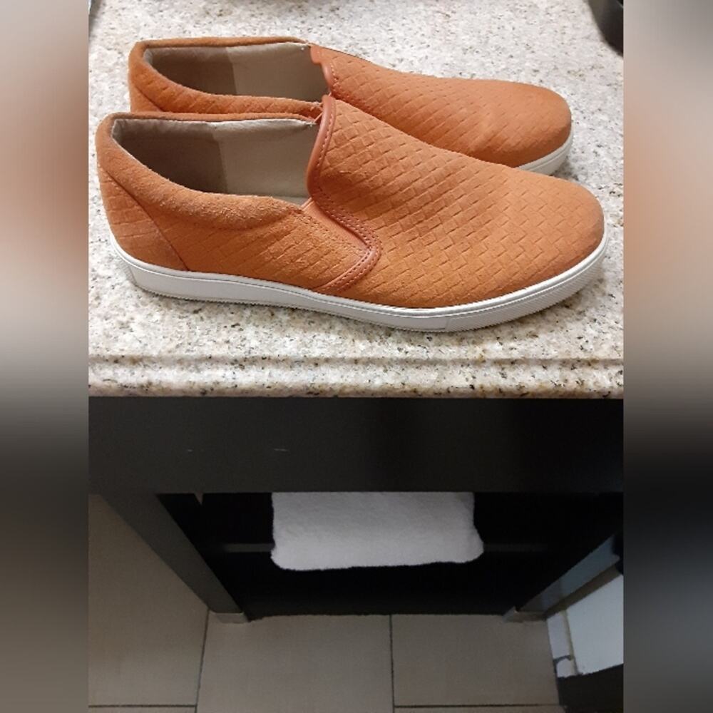 - Sam Edelman Men's Slip On Shoes - Picture 3 of 9